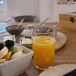 Bed & Breakfast Le Manoir Du Moulin De Madame 3*