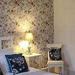 Le Manoir Du Moulin De Madame 3* Вильнёв-сюр-Ло