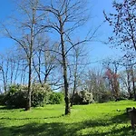 Bed & Breakfast Le Manoir Du Moulin De Madame
