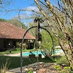 Le Manoir Du Moulin De Madame Bed & Breakfast 3*