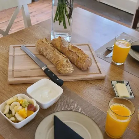 Le Manoir Du Moulin De Madame Bed & Breakfast 3*