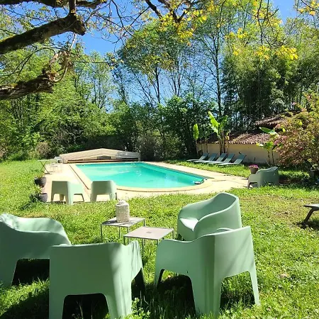 Frühstückspension Le Manoir Du Moulin De Madame *