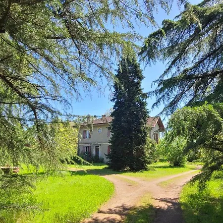 Bed & Breakfast Le Manoir Du Moulin De Madame 3*