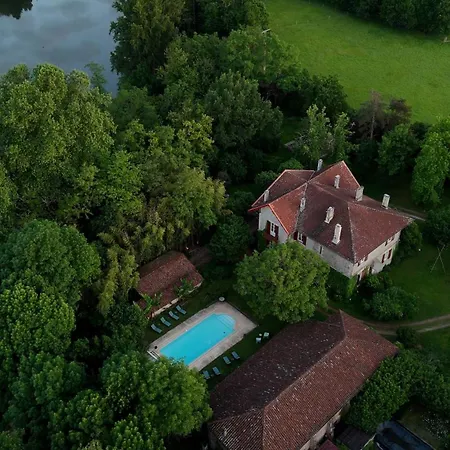 Le Manoir Du Moulin De Madame ヴィルヌーヴ・シュル・ロット