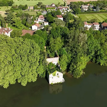Le Manoir Du Moulin De Madame Couette-café Villeneuve-sur-Lot