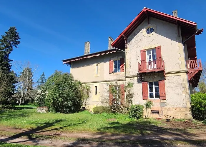 Le Manoir Du Moulin De Madame Frühstückspension